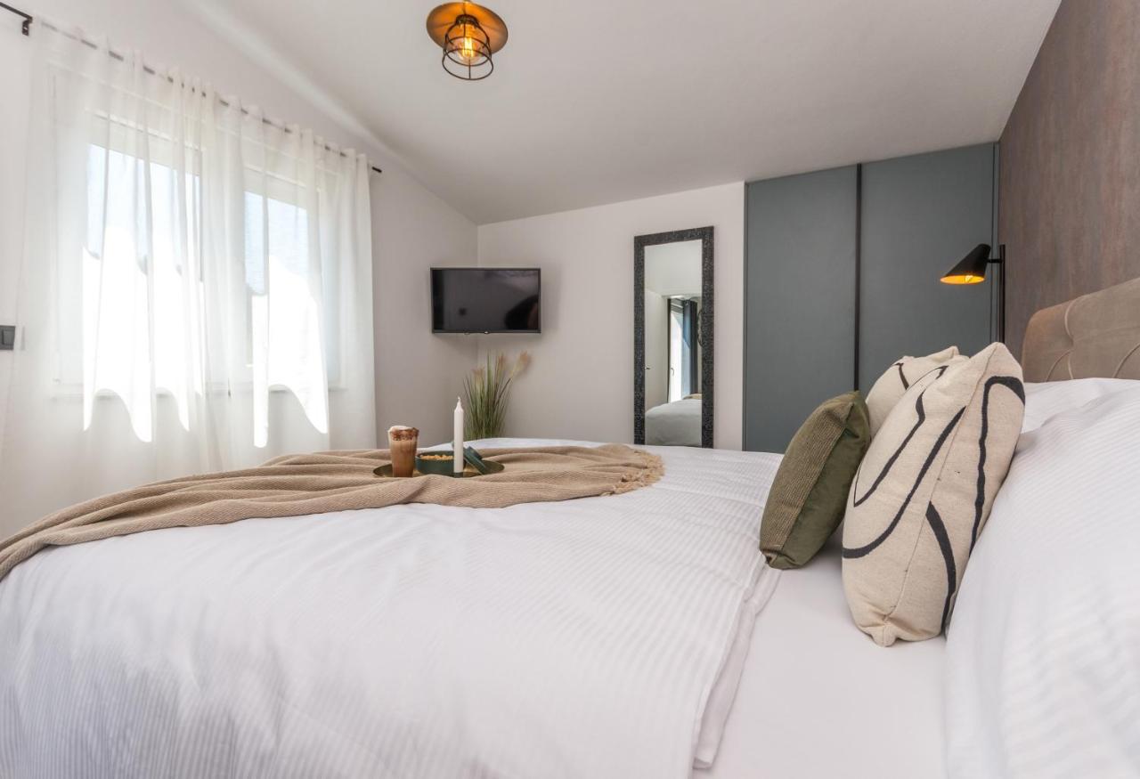 Marilu Luxury Apartments Drage Eksteriør billede