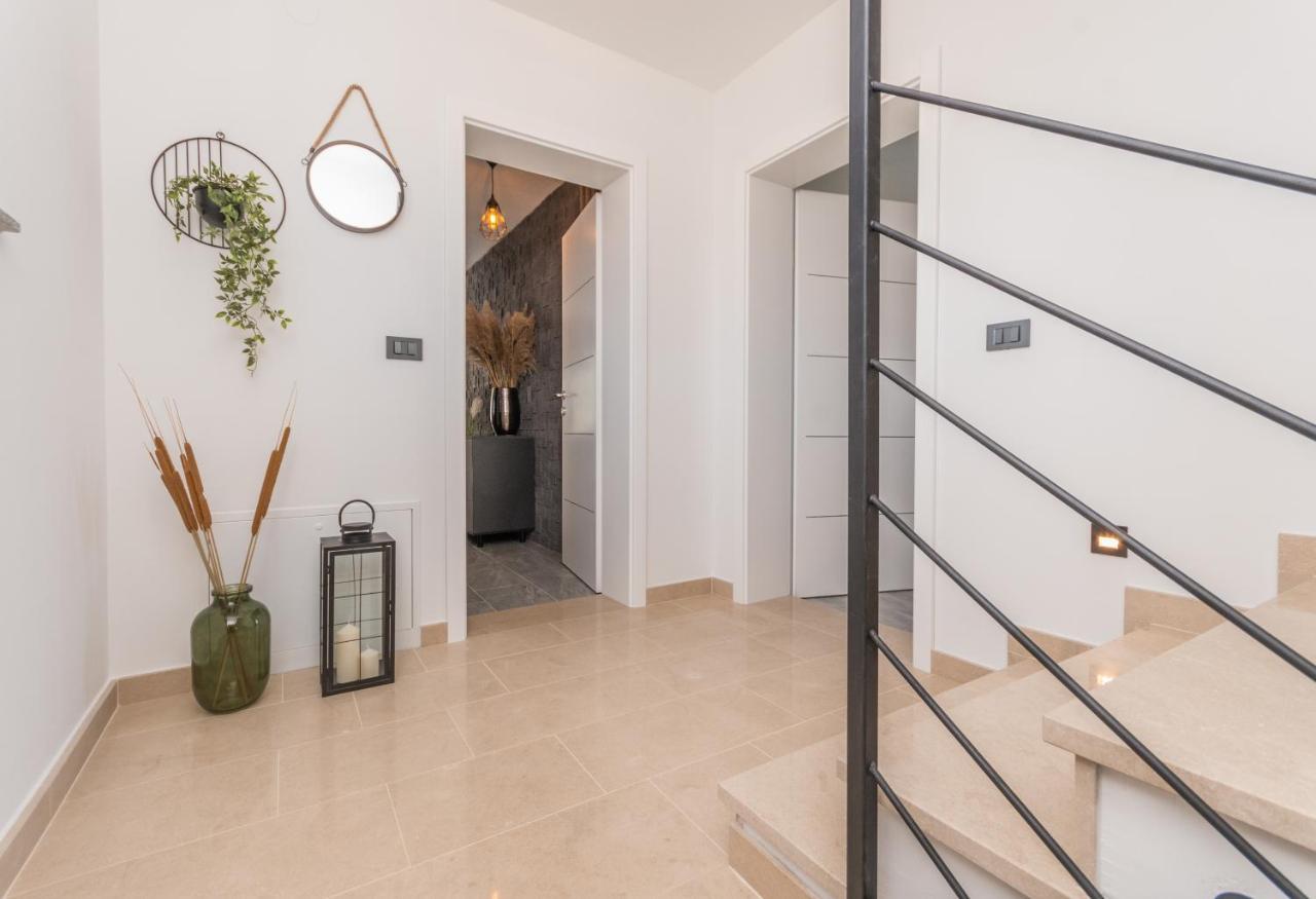 Marilu Luxury Apartments Drage Eksteriør billede